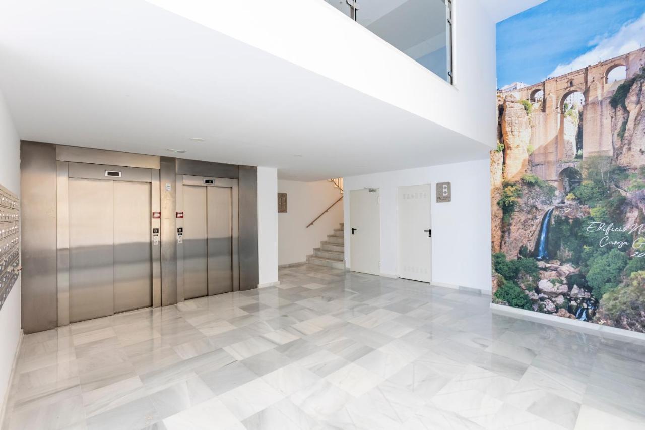 Fabuloso Apartamento Nuevo Con Parking Y Piscina Malaga Ngoại thất bức ảnh