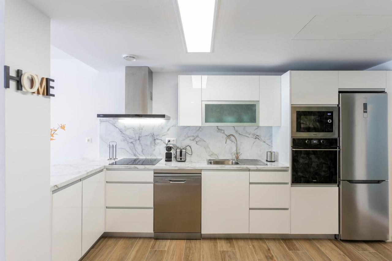 Fabuloso Apartamento Nuevo Con Parking Y Piscina Malaga Ngoại thất bức ảnh
